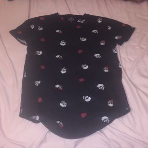 Hollister T shirt